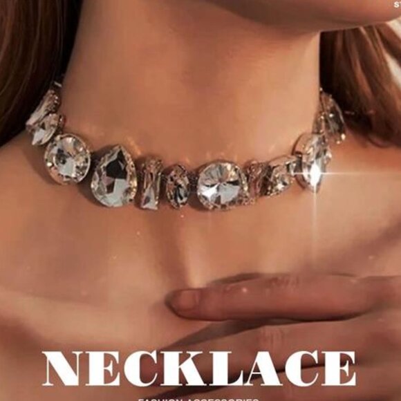Silver Crystal Chokers: Rhinestone Necklaces - - Picture 13 of 14